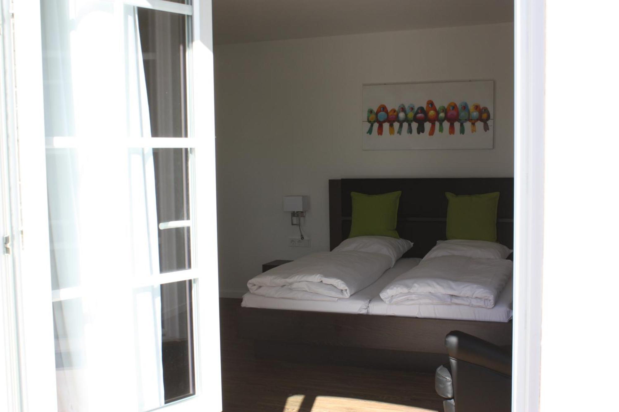 Hotel Schwan - Das Gaestehaus Ilse Oestrich-Winkel Buitenkant foto